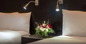 1 bedroom, iron/ironing board, free WiFi, bed sheets - Elegant Room Near MIT, Harvard & Faneuil Hall (Cambridge)