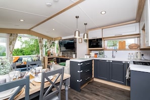 Apartment | 3 bedrooms, Internet - 3 Bedroom Luxury Caravan (Prestonpans)