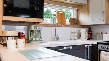 Apartment | 3 bedrooms, Internet