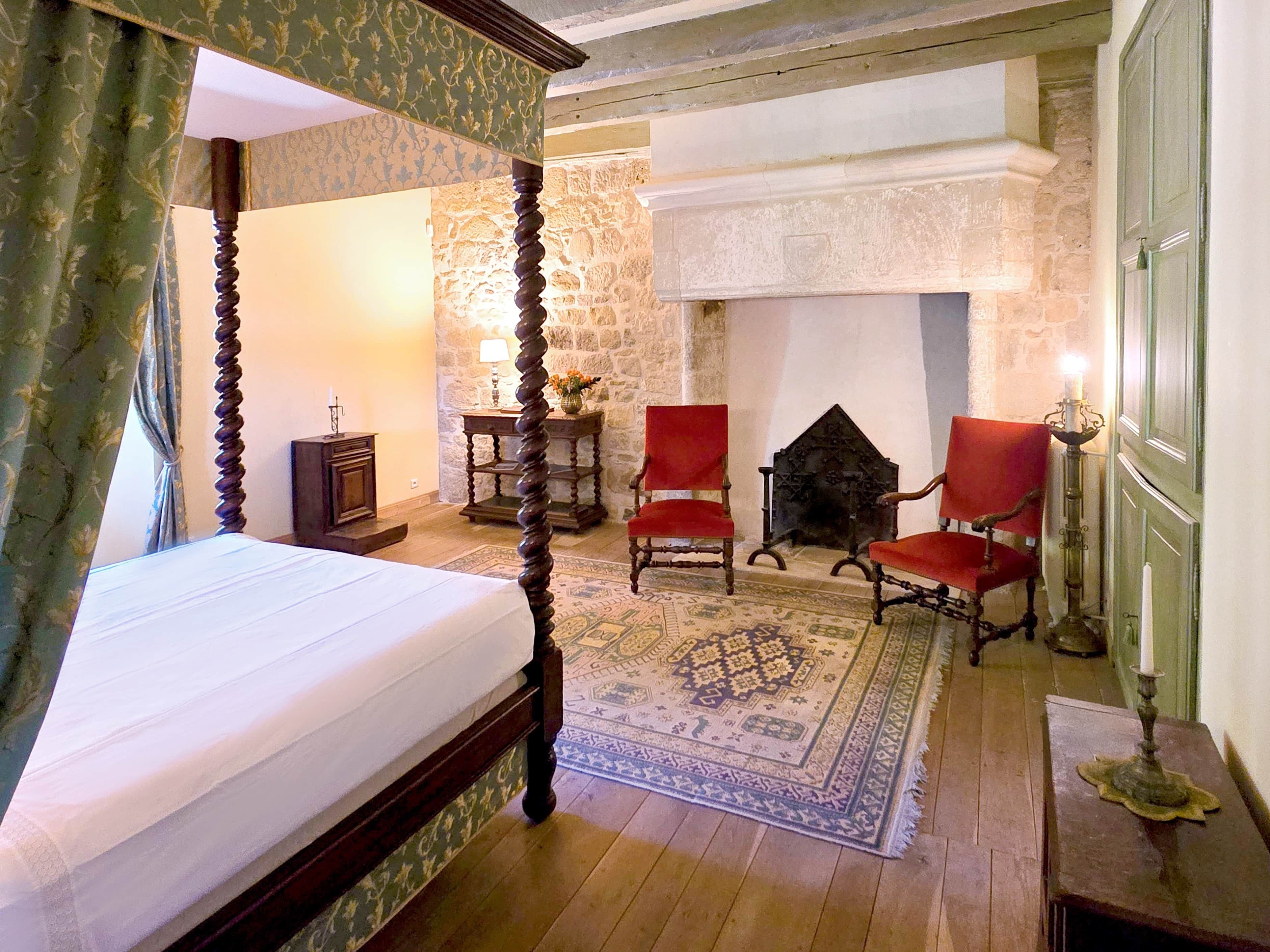 1 chambre, fer et planche à repasser, Wi-Fi gratuit, draps fournis