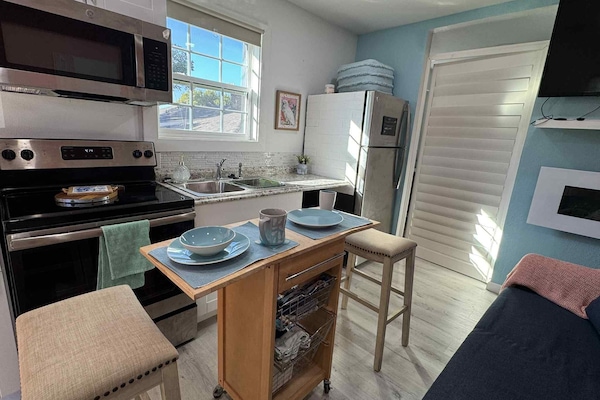 Microwave, oven, stovetop