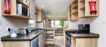 3 Bedroom Caravan - Seton Sands