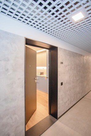 Interior - Liiiving in Porto - Campus Blue Studio (Porto)