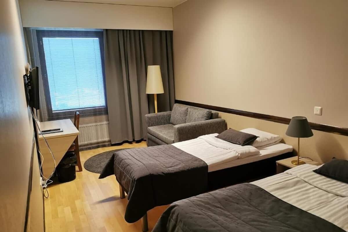 Twin Room, City View | Free WiFi, wheelchair access