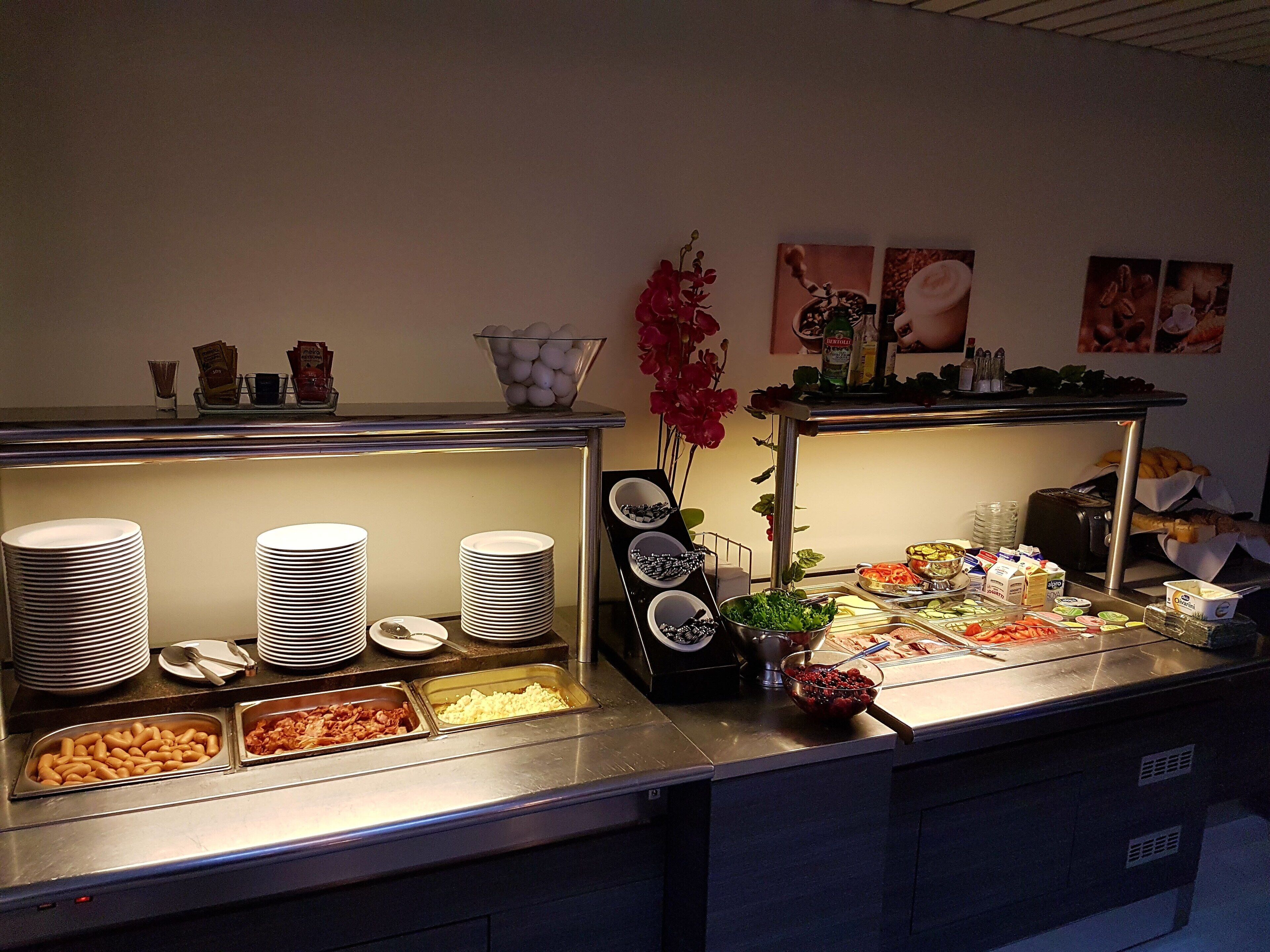 Gratis frukostbuffé varje dag 