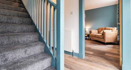 2bed House-free Parking