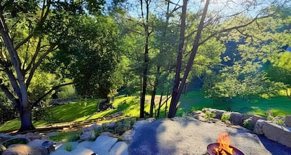 Pindari Warburton · Mountain Views, Infinity Firepit & Games Room
