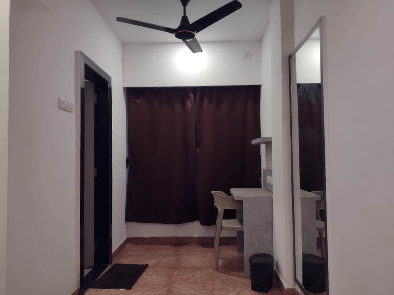 Standard Double Room, 1 Double Bed, City View | In-room safe, individually decorated, individually furnished, desk