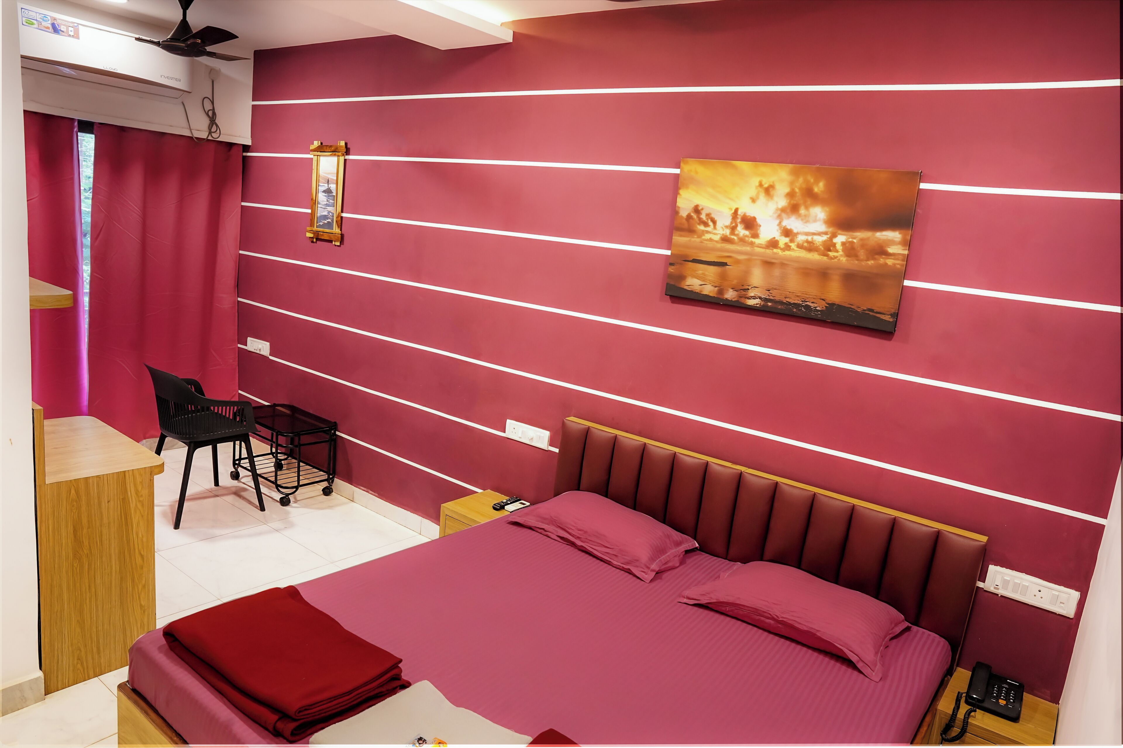 Chambre Double Supérieure, 1 lit double, balcon, vue ville