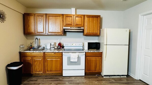 Microwave, oven, stovetop