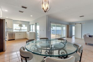 Dining - Canal-Front Gem w/ Dock! 4 Mi to Englewood Beach (Englewood)