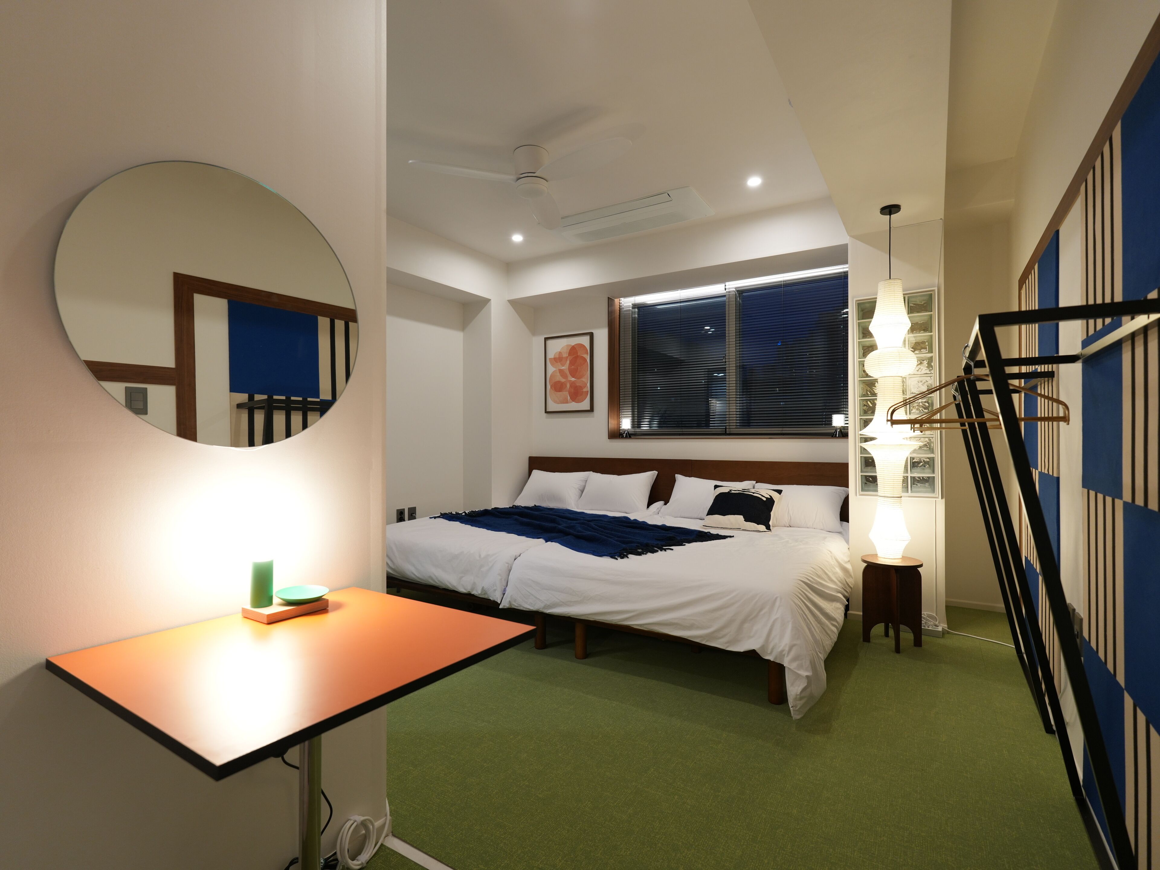 패밀리룸, 시내 전망 | 저자극성 침구, 셀렉트 컴포트 침대, 노트북 작업 공간, 방음 설비