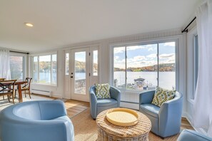 TV - Scenic Waterfront Home w/ Dock on Lake Winola! (Factoryville)