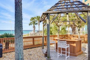 Property grounds - Prime Beach Access & Gulf-View Balcony! PBC Condo (Panama City Beach)