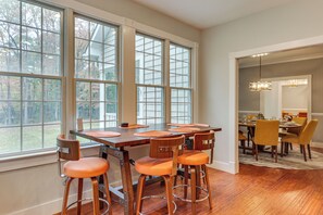 Dining - Waterfront Home w/ Private Boat Dock in Lancaster! (Lancaster)