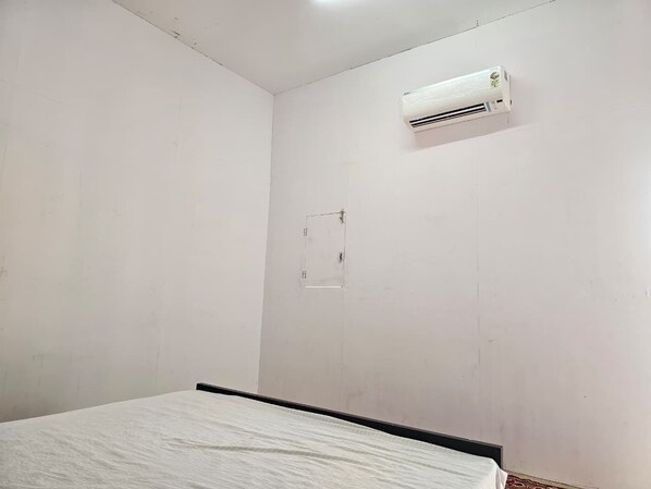 Deluxe Room, Air conditioning