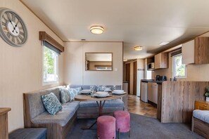 公寓 | 3 間睡房、互聯網