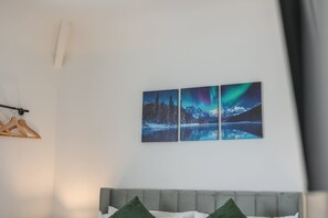 บ้านพัก | 3 ห้องนอน, โต๊ะทำงาน