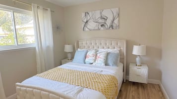 2 dormitorios, tabla de planchar con plancha, wifi y ropa de cama