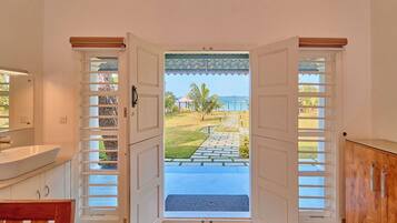 35-Zoll-LED-Fernseher mit Kabelempfang