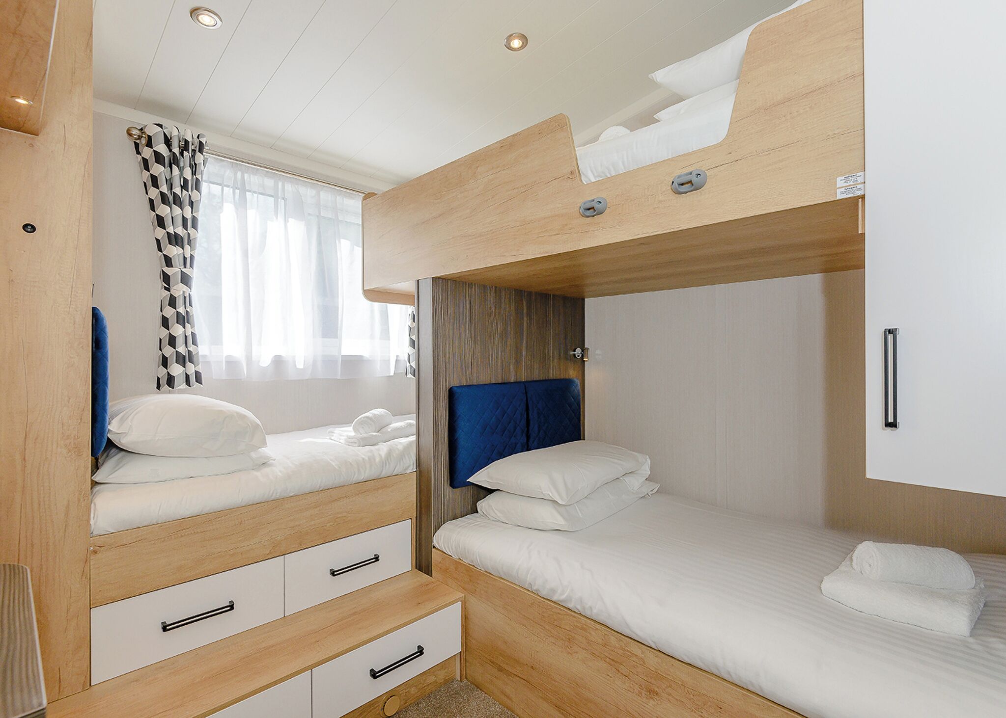 3 chambres, accès à Internet