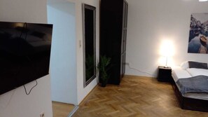 Basic-Apartment | Bügeleisen/Bügelbrett, kostenloses WLAN