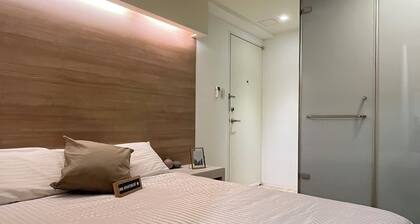 Keelung 97 3L - Chic Sudio in City Hall Station