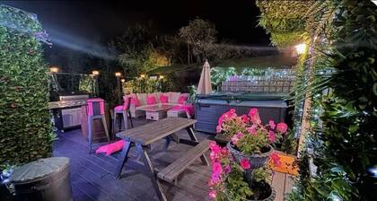 The one of a kind lodge
Secret escape