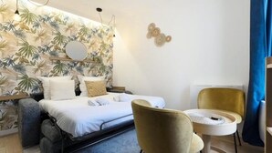 Room - Apartment in Metz Near Saint-etienne (Metz)