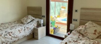 Only Adults Rural House in Burgos