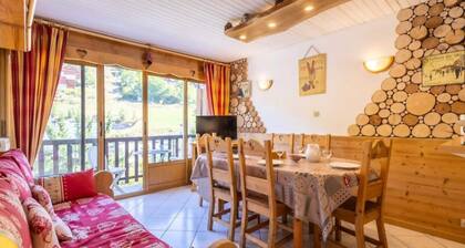 3 Rooms, Sleeps 6, on Display is