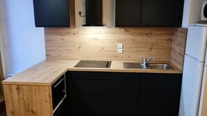 Unclassified image, 3 of 3, button - 2-room Cabin for 6 People (Orcieres)