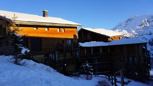 Unclassified image, 2 of 3, button - 2-room Cabin for 6 People (Orcieres)