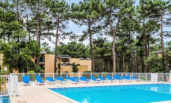 Pool - Apartment in Carcan-maubuisson Forest (Carcans)