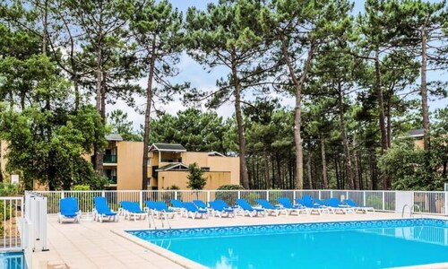 Apartment in Carcan-maubuisson Forest