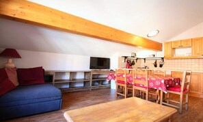 Dining - Apartment in Puy Saint Vincent With Sauna (Puy-Saint-Vincent)