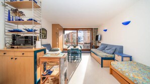 Living area - Studio Alca\"ve Center Station 6 pax (Villarembert)