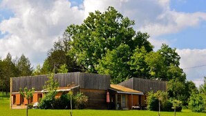 Exterior - Pigeonnier House, 2 Rooms, Sleeps 2 (Sorges-et-Ligueux-en-Perigord)