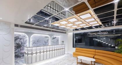 Emerald Luxe A Boutique Hotel