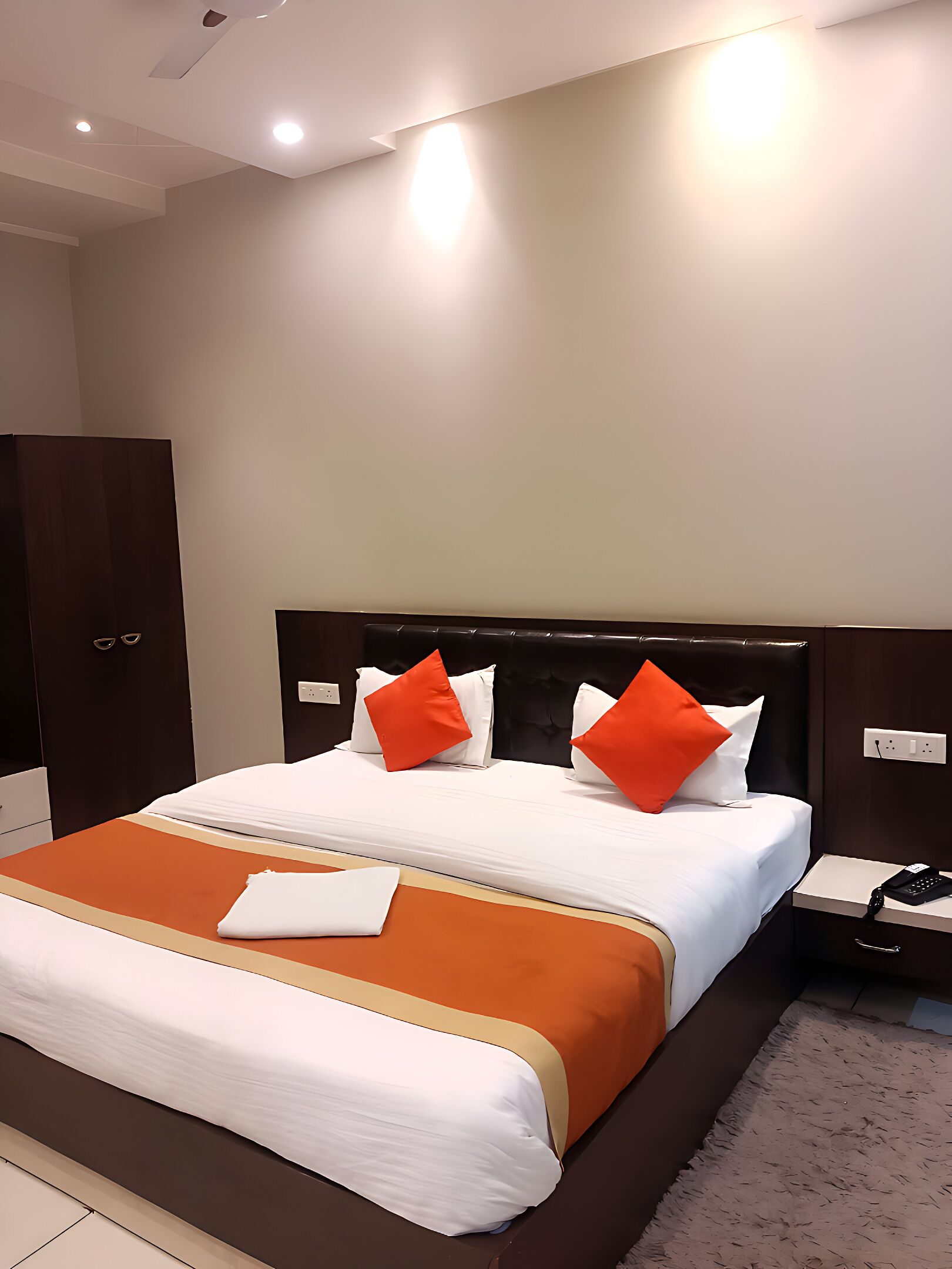 Deluxe Room | Free WiFi