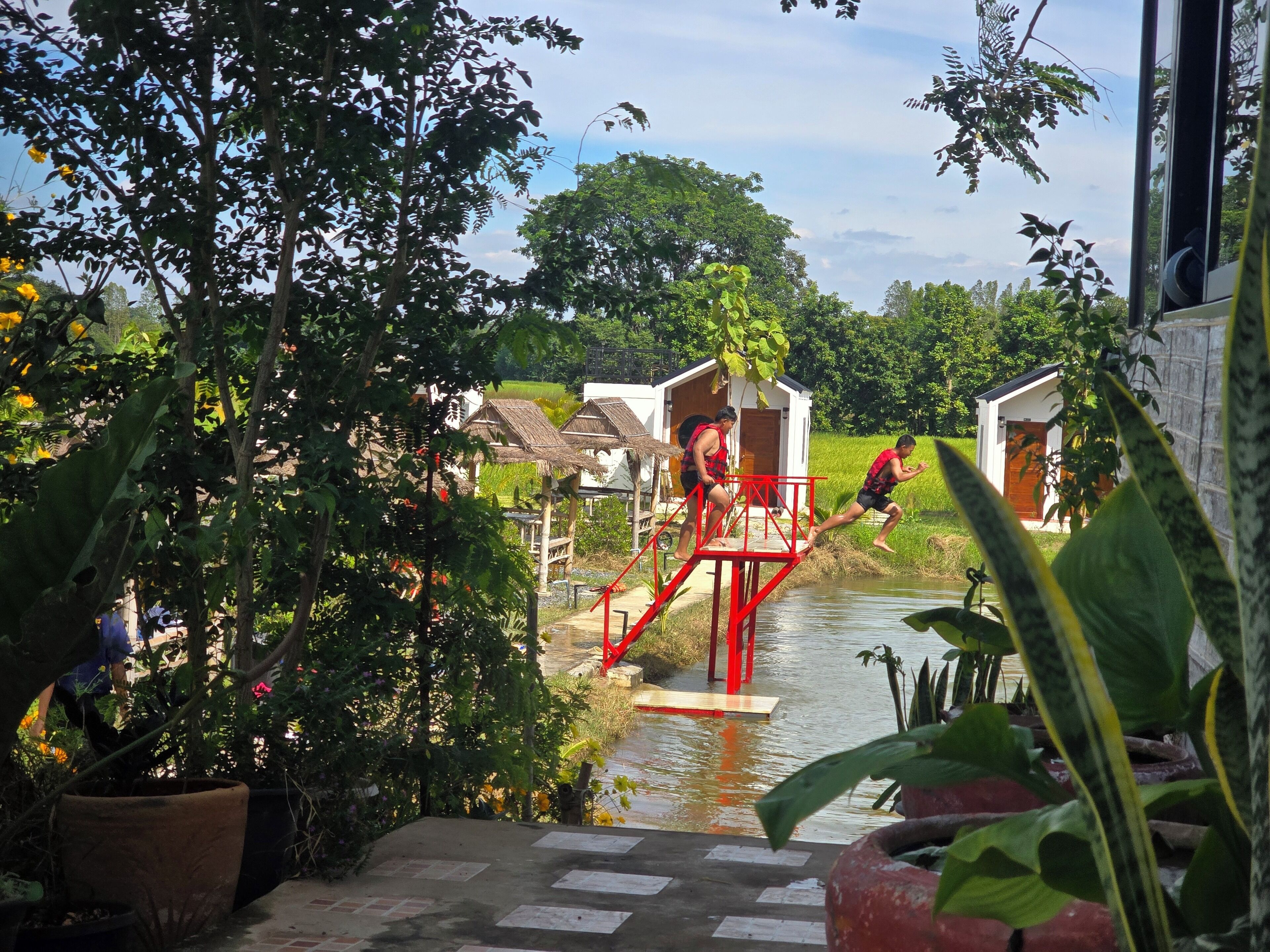 บริเวณภายนอก