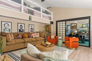 Interior - Private Malibu Gem w/ Guest House, Fire Pits & Mountain Views by AvantStay (Calabasas)