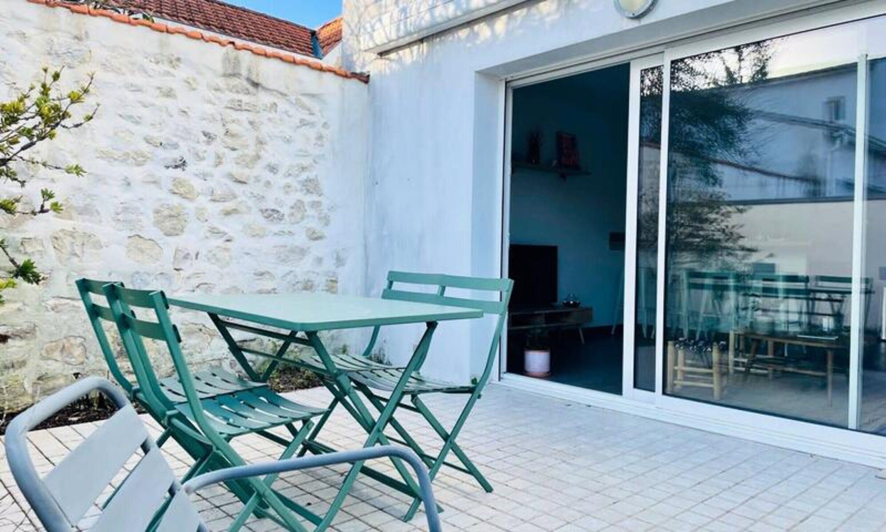 Tempat makan outdoor