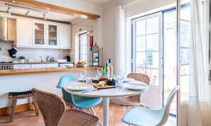 Apartment | Dining - Apartment in Arrifana With Surf Vibes (Aljezur)