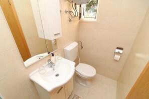 Apartment | Badezimmer