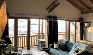Living area - Wengen Chalets 95 (La Plagne-Tarentaise)