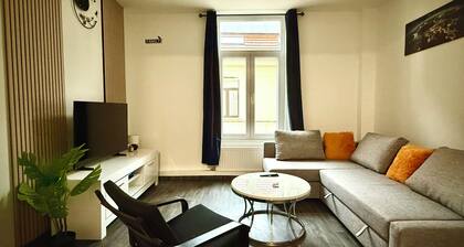 Gare du Midi for 3-4 people