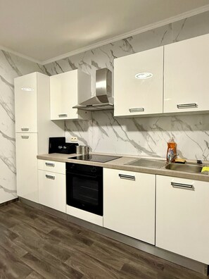 Living area - Gare du Midi for 3-4 people (Brussels)