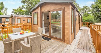 2 bedroom accommodation in Bala,