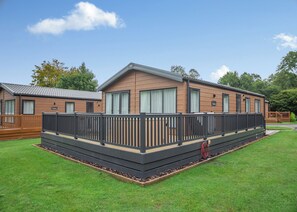 Exterior - 4 bedroom accommodation in Bala, (Bala,)